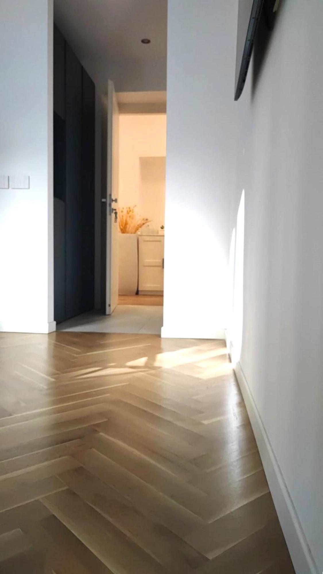 B And G San Babila- Luxury In The Heart Of Milano - Design District Hotel ภายนอก รูปภาพ
