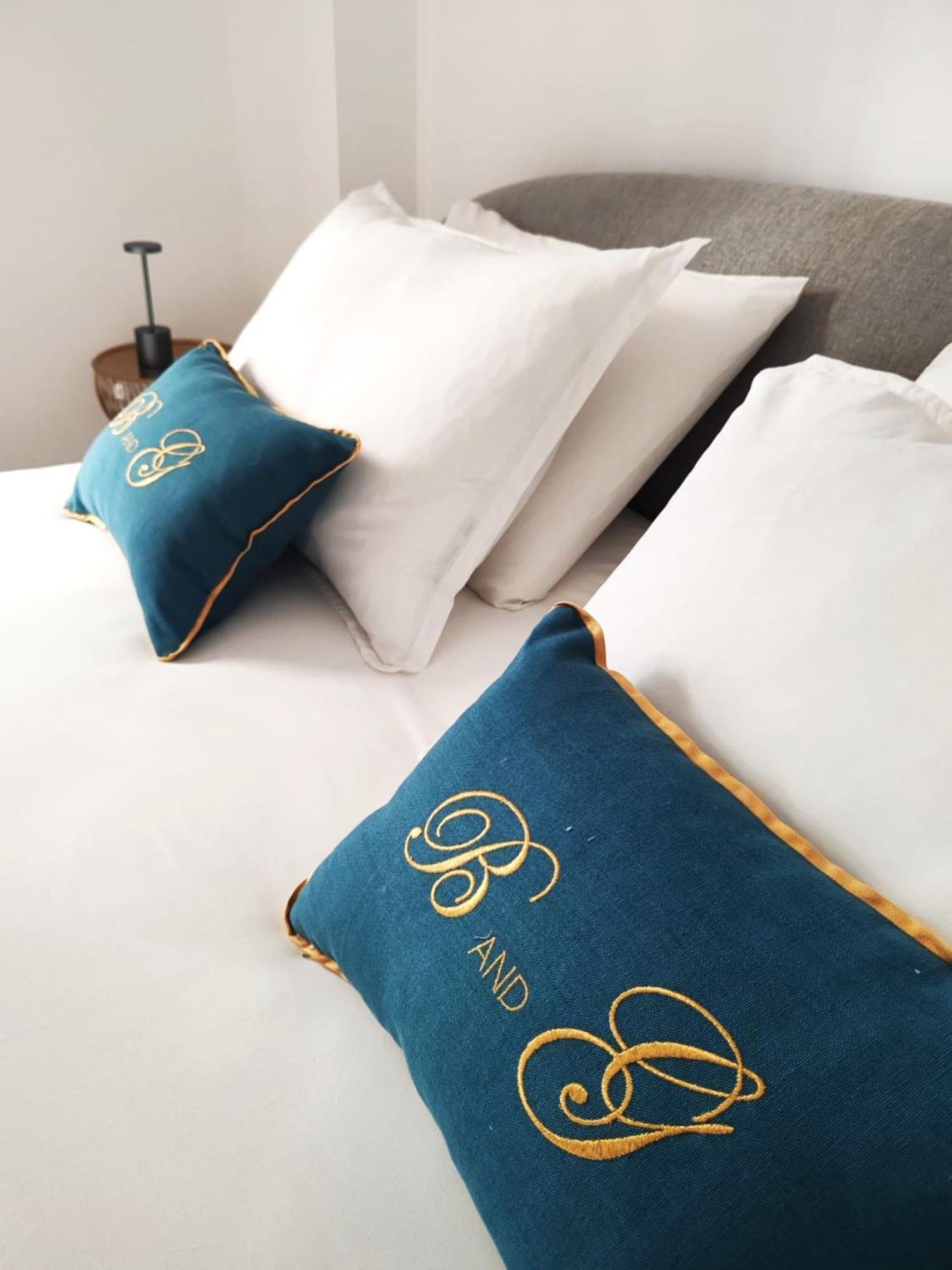 B And G San Babila- Luxury In The Heart Of Milano - Design District Hotel ภายนอก รูปภาพ