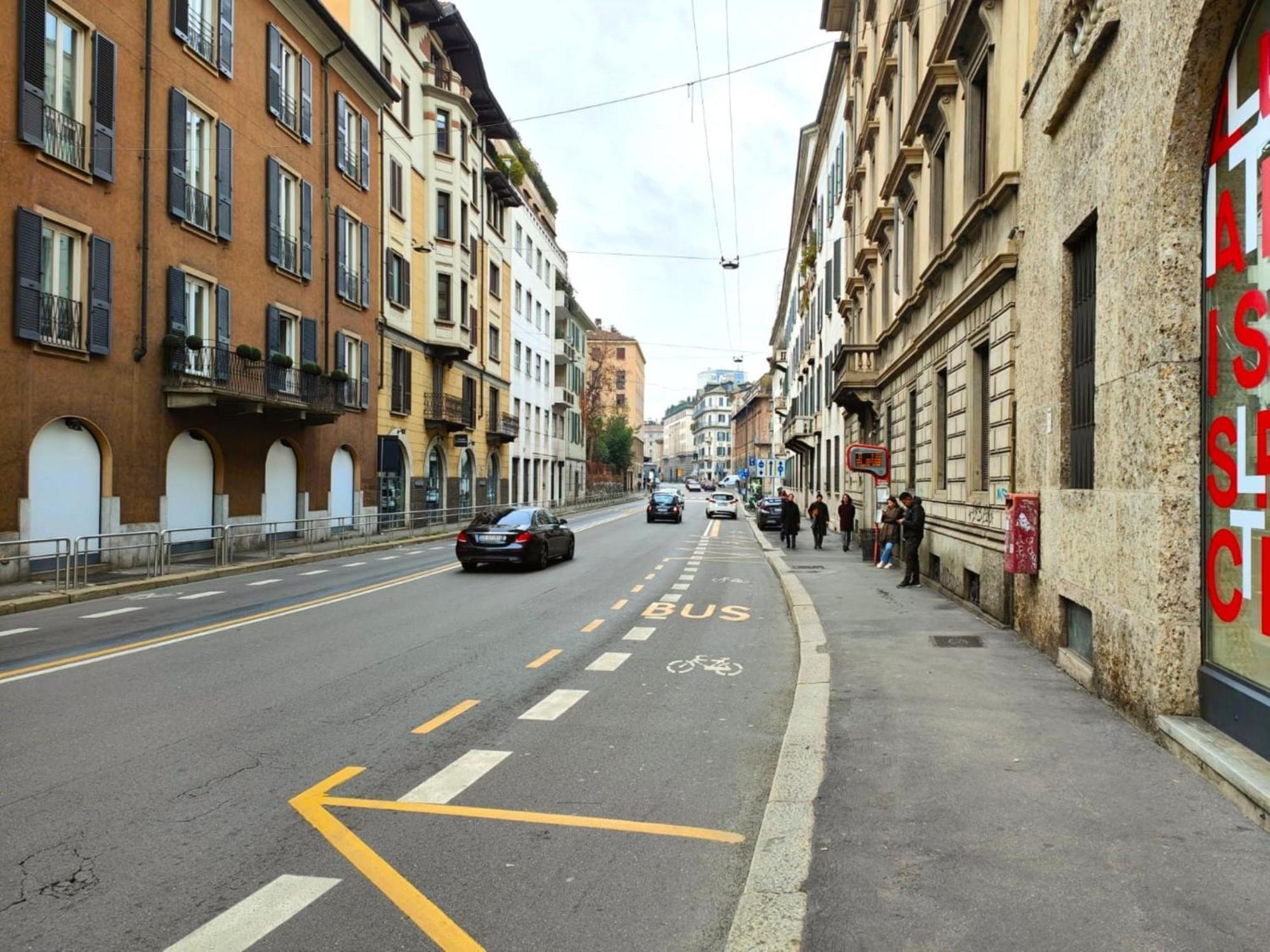 B And G San Babila- Luxury In The Heart Of Milano - Design District Hotel ภายนอก รูปภาพ